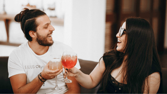 couple on first date
